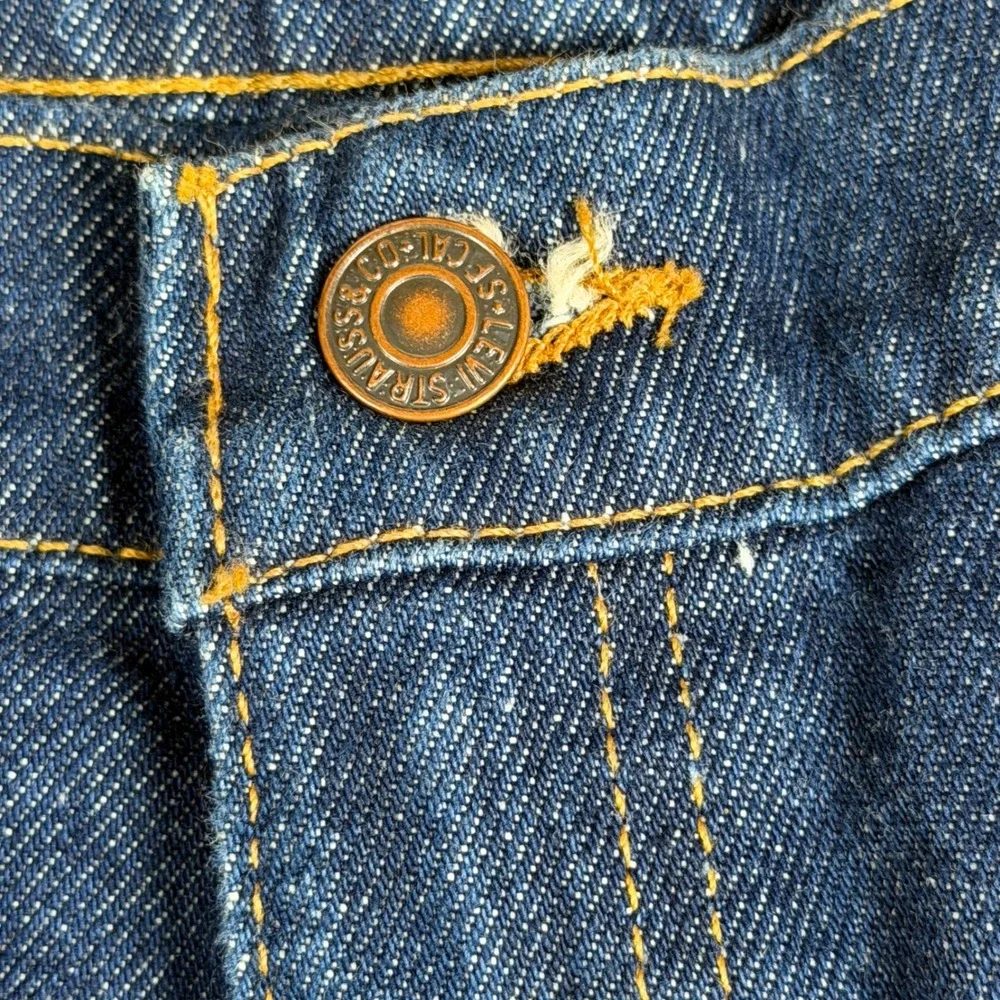 Vintage Levis Orange Tab Jeans Mens 35x30 Dark Wash Tapered Leg Made in USA 691